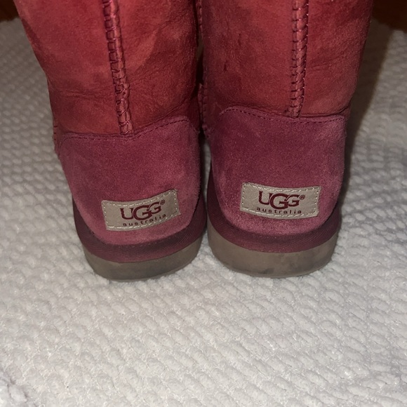 Burgundy UGGS - Picture 4 of 6